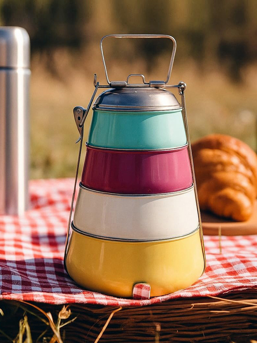 Living With Elan Regular Stainless Steel Leak Resistant Lunch Box With Spoon and Fork