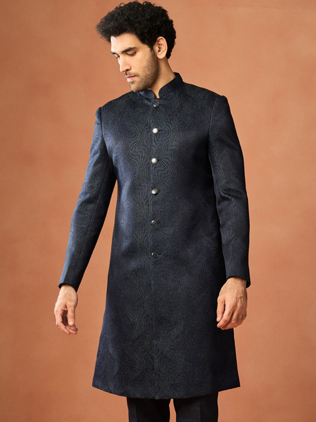 KISAH Men Textured Indo Western Sherwani
