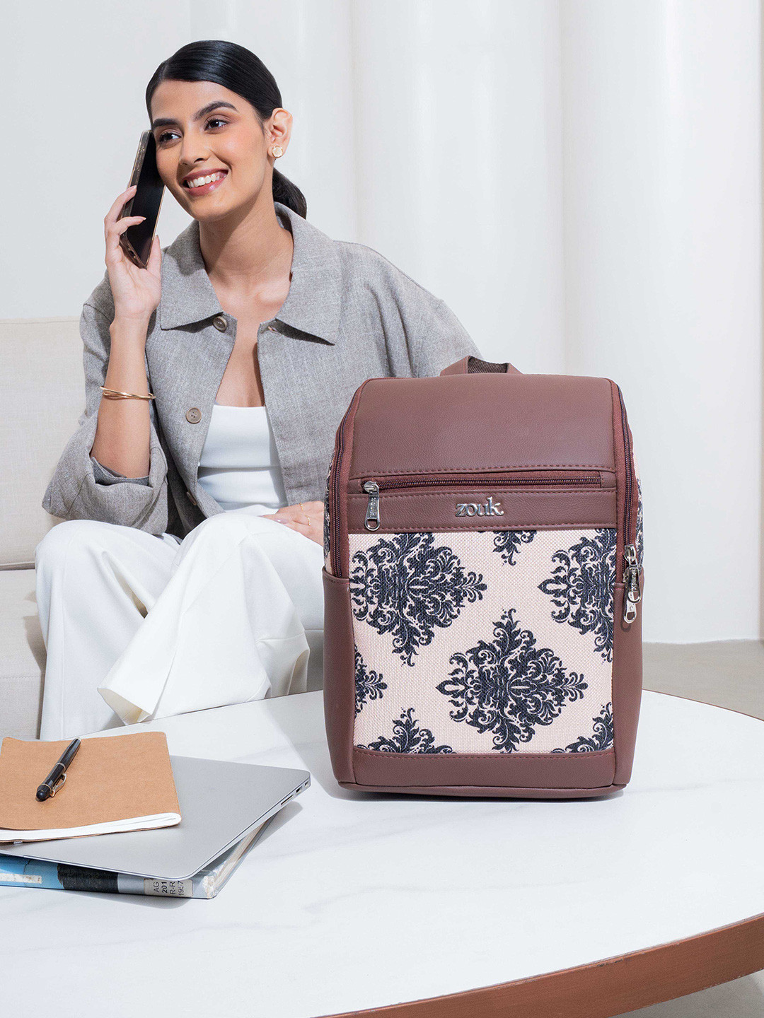 ZOUK Unisex Mughal Motif Amalia Daypack