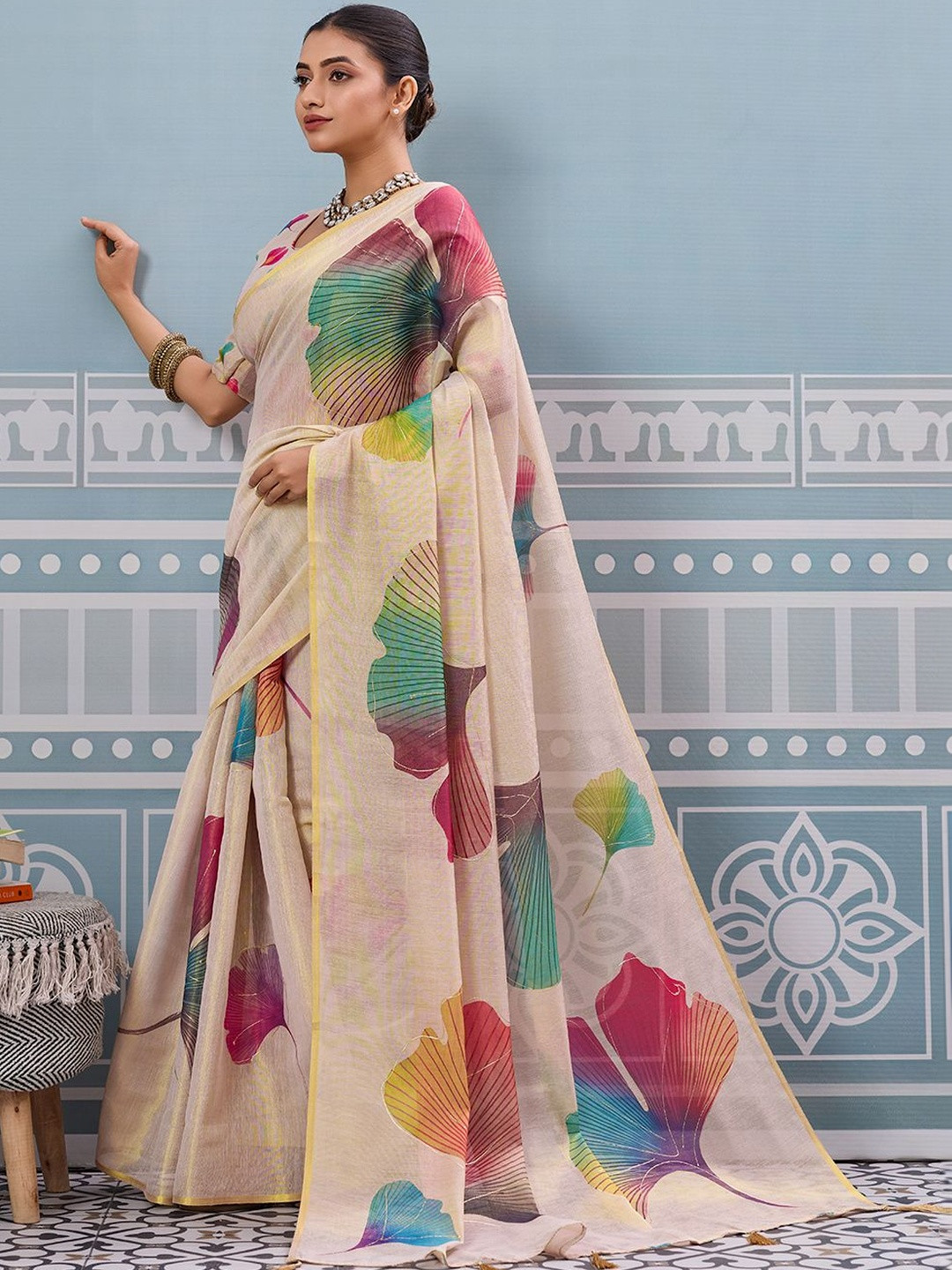 SOHINI NX Floral Zari Handloom Saree
