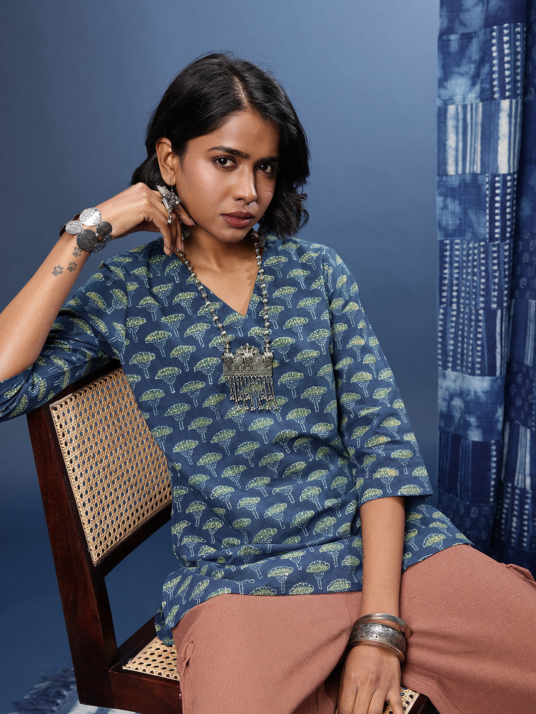 Taavi Floral Printed V-Neck Pure Cotton Ajrakh Crafted Kurti