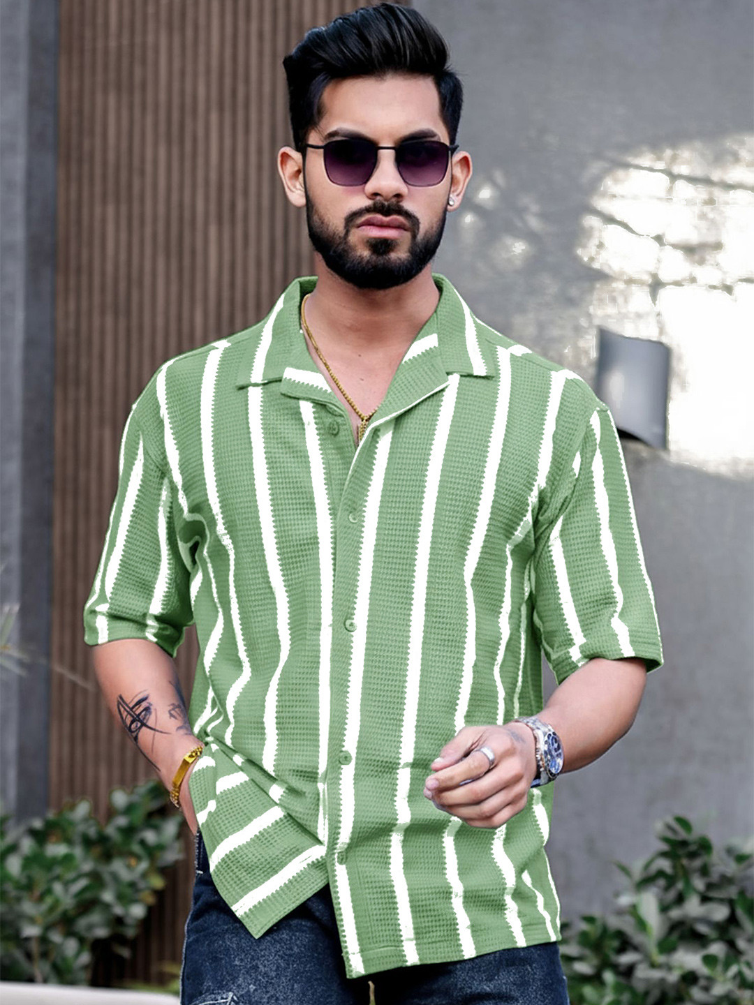 Maniac Comfort Short Sleeves Spread Collar Cotton Opaque Striped Casual Shirt