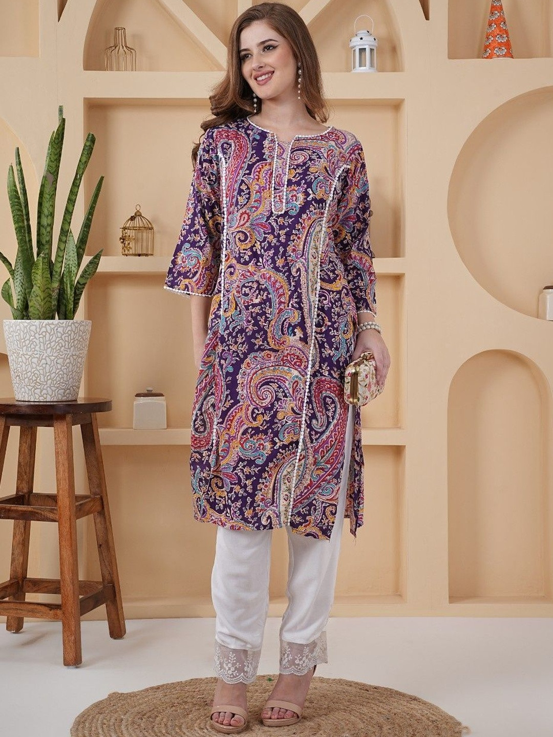 QUEENSFAB Women Embroidered Gotta Patti Floral Kurta