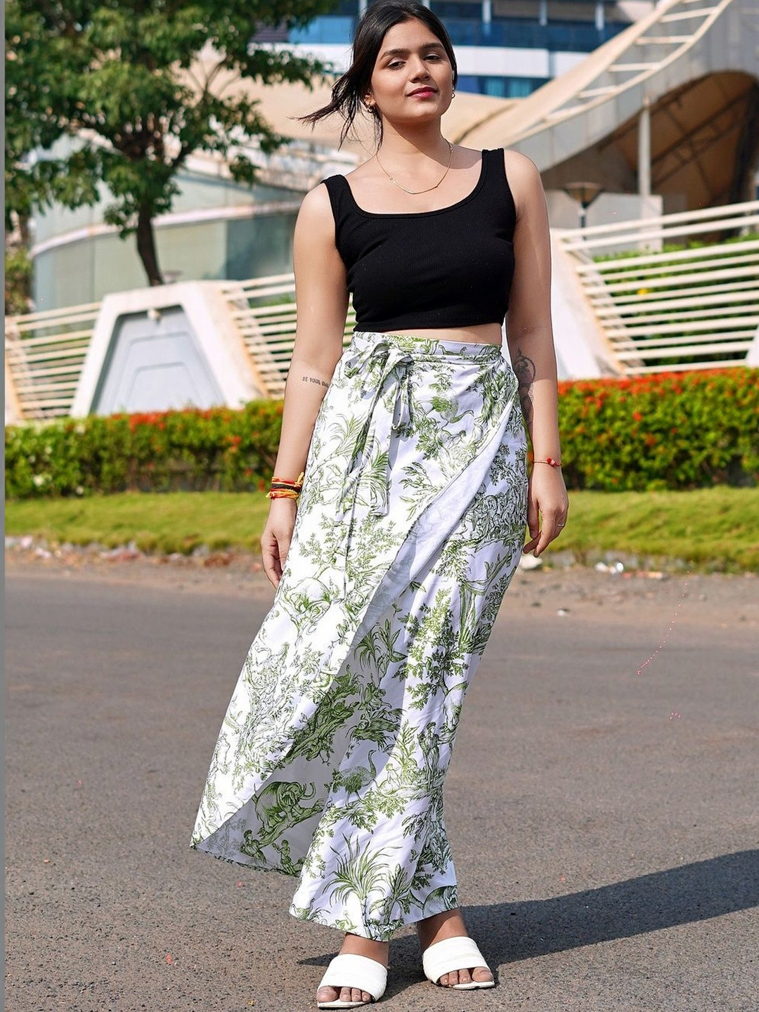 TENNECY Printed Wrap Maxi Skirt