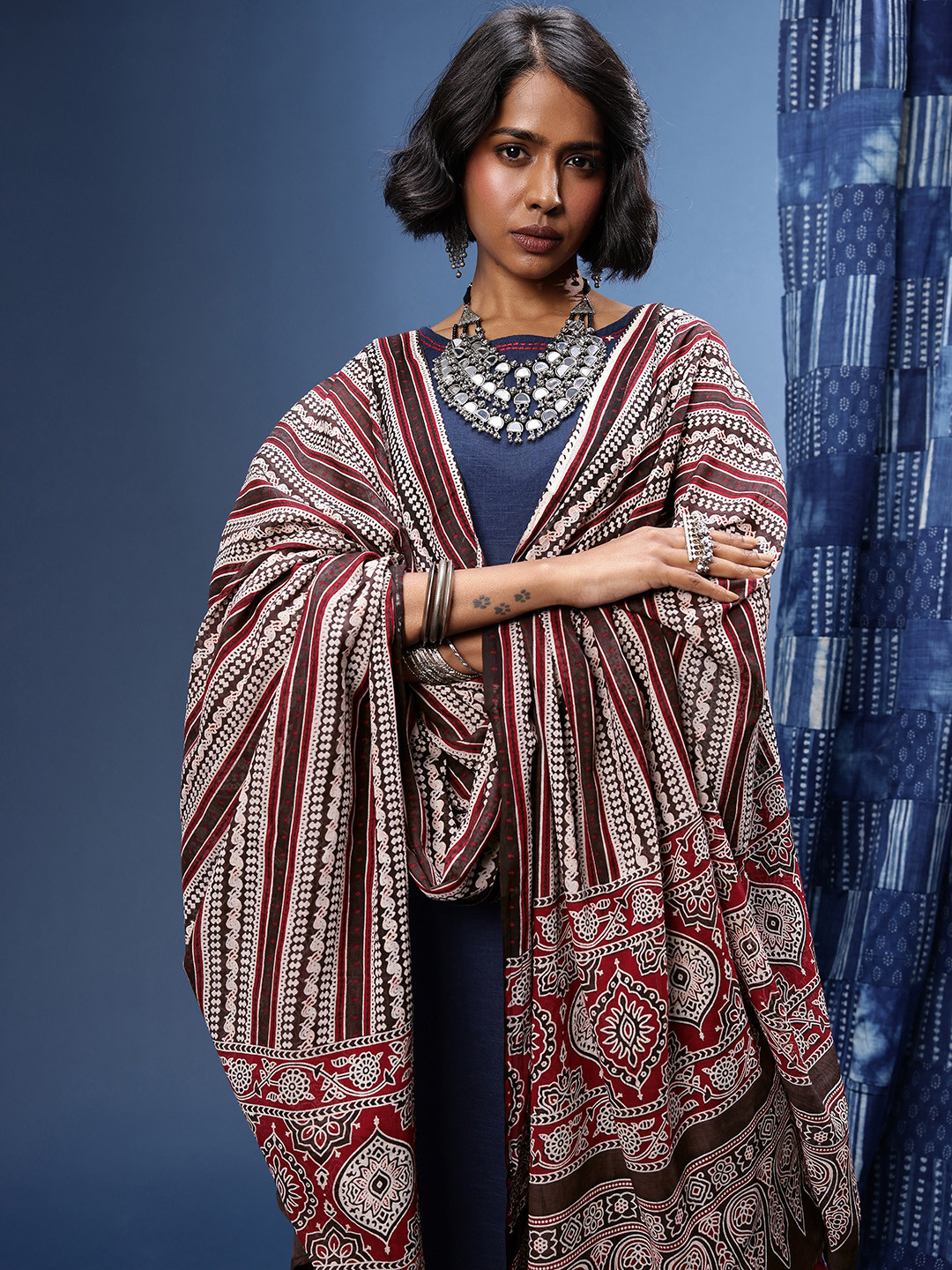 Taavi Ethnic Motifs Printed Pure Cotton Ajrakh Handblock Dupatta