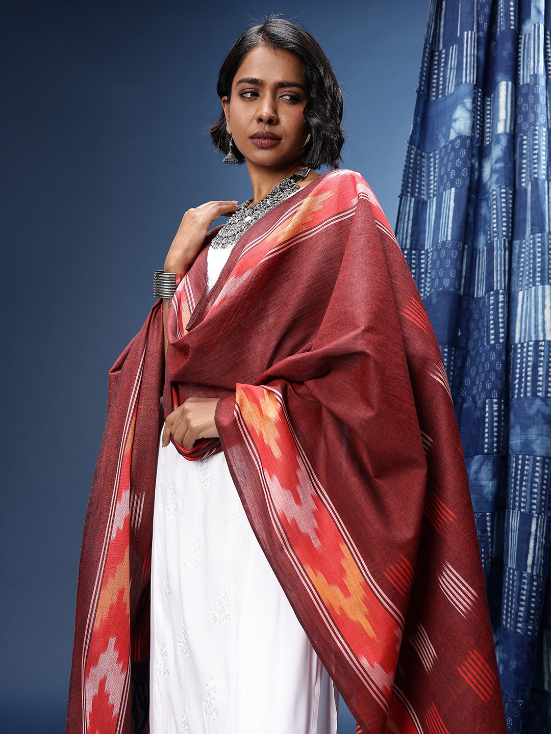 Taavi Woven Design Pure Cotton Pochampally Ikat Dupatta