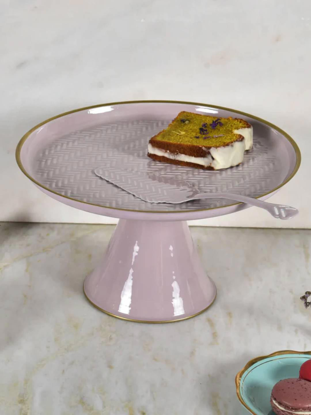 Living With Elan Pink Wicker Embossed Cake Stand with Cake Server