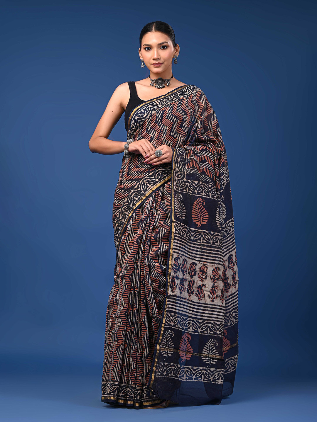 Taavi Women Dabu Hand Block Printed Chanderi Saree With Zari Border