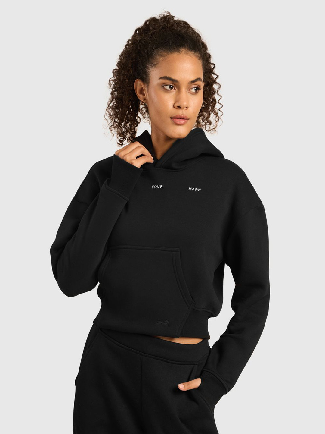 Musclemind Women Cloud Ease Oversized Cropped Hoodie