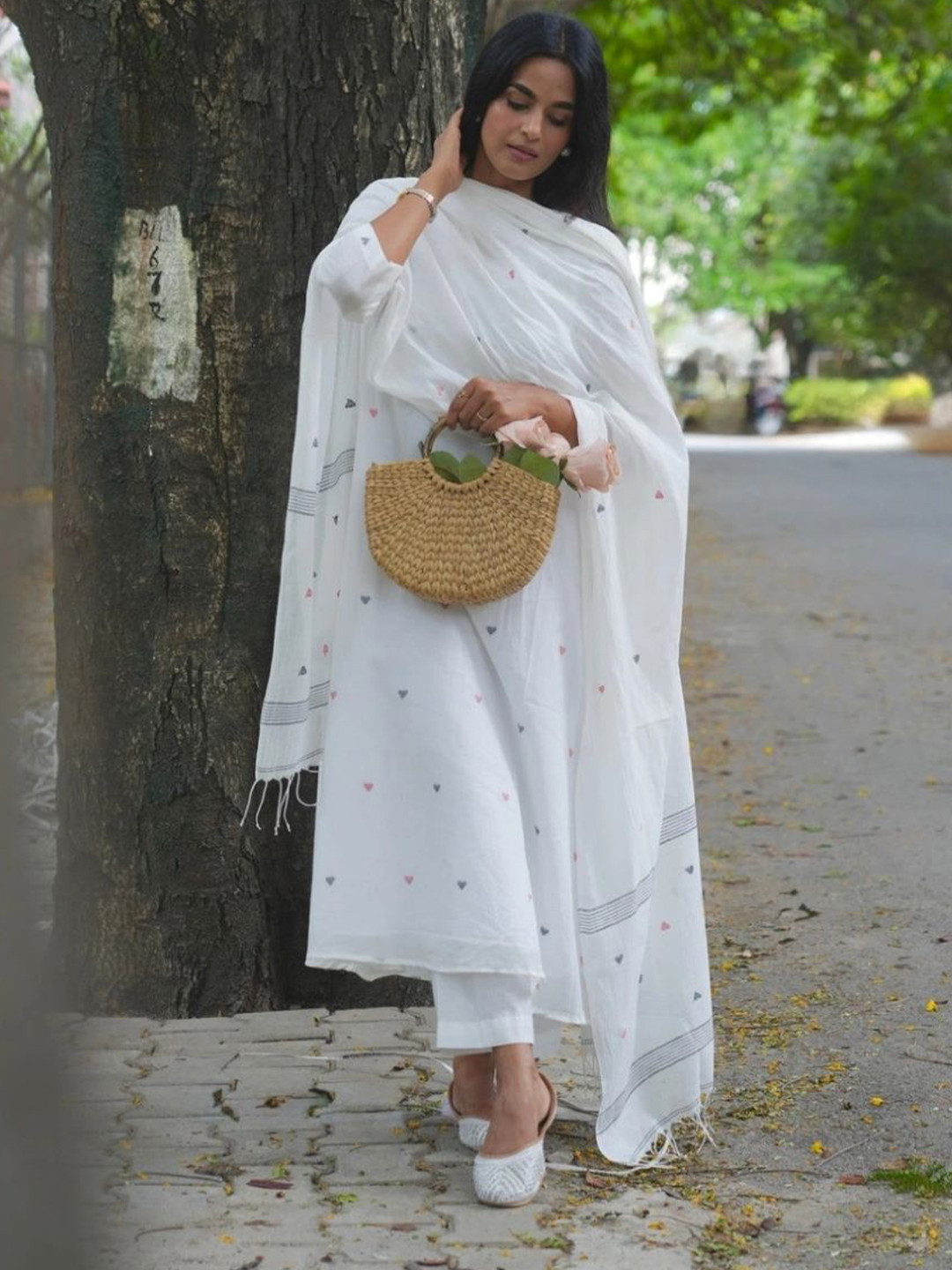 Sutra Art of Clothing Jamdani Pure Cotton Kurta With Trouser