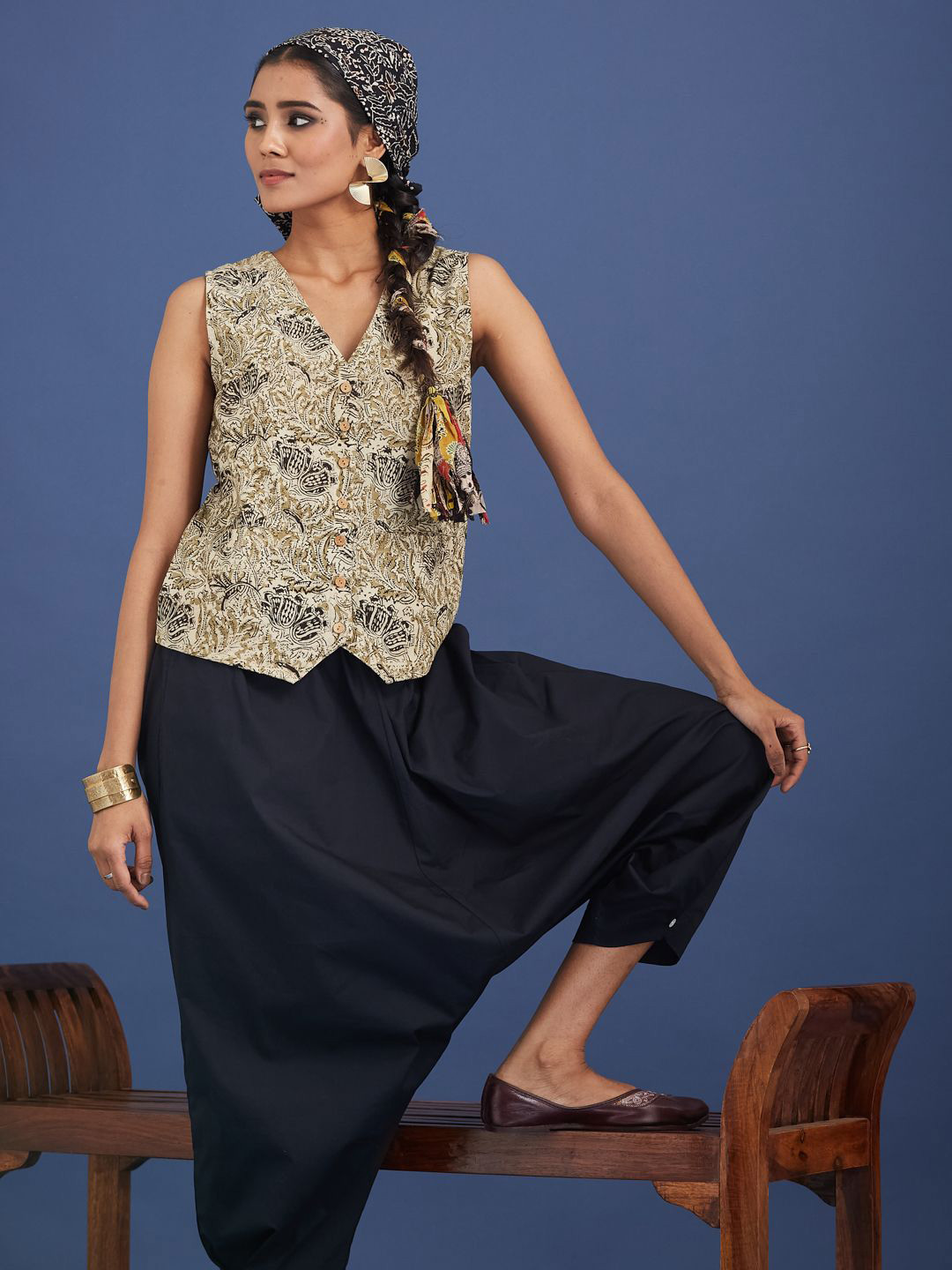 Taavi Women Kalamkari Printed Pure Cotton V-Neck Shirt Style Top