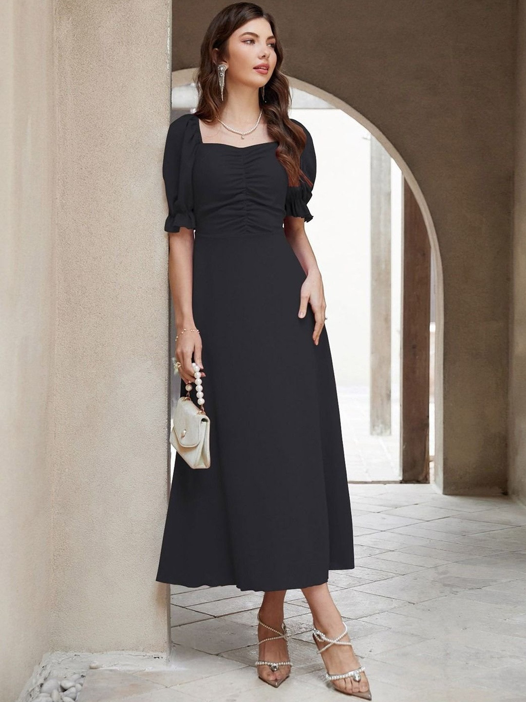 SHYAM SUNDARI Puff Sleeve A-Line Midi Dress