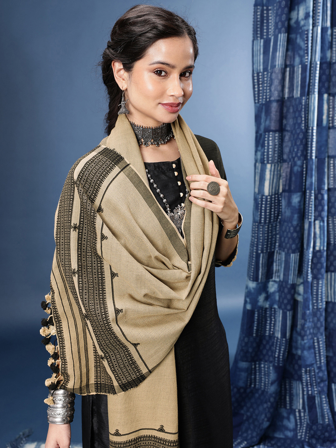 Taavi Woven Design Pure Cotton Handloom Kala Stole