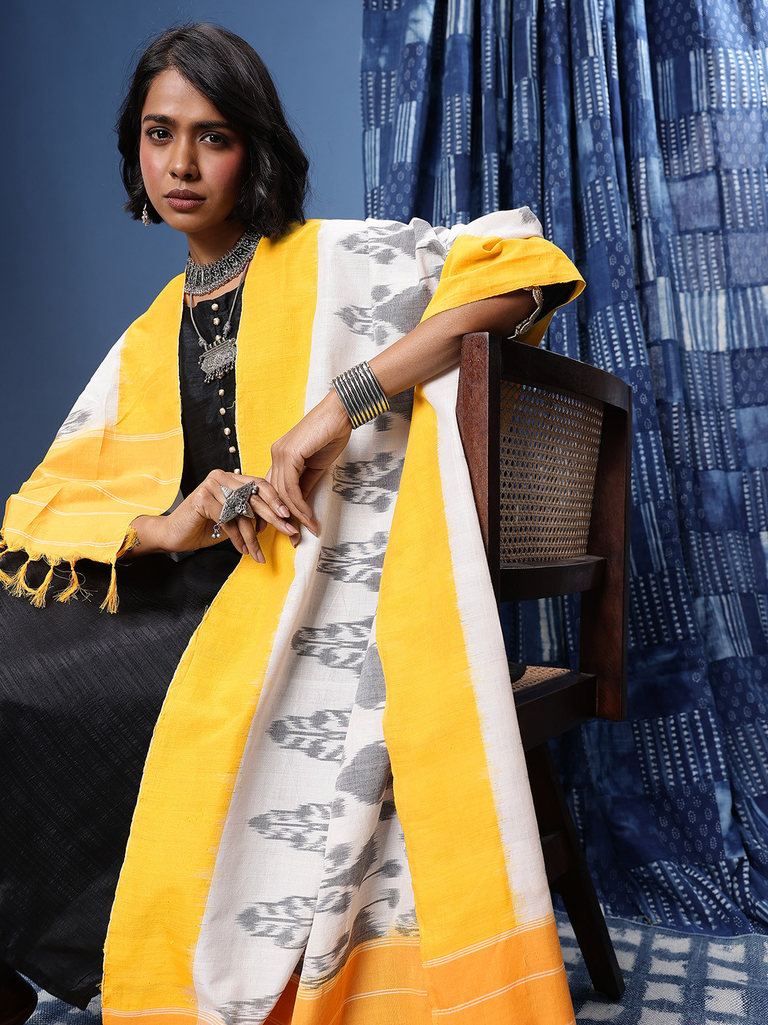 Taavi Ethnic Motifs Woven Design Pure Cotton Pochampally Dupatta