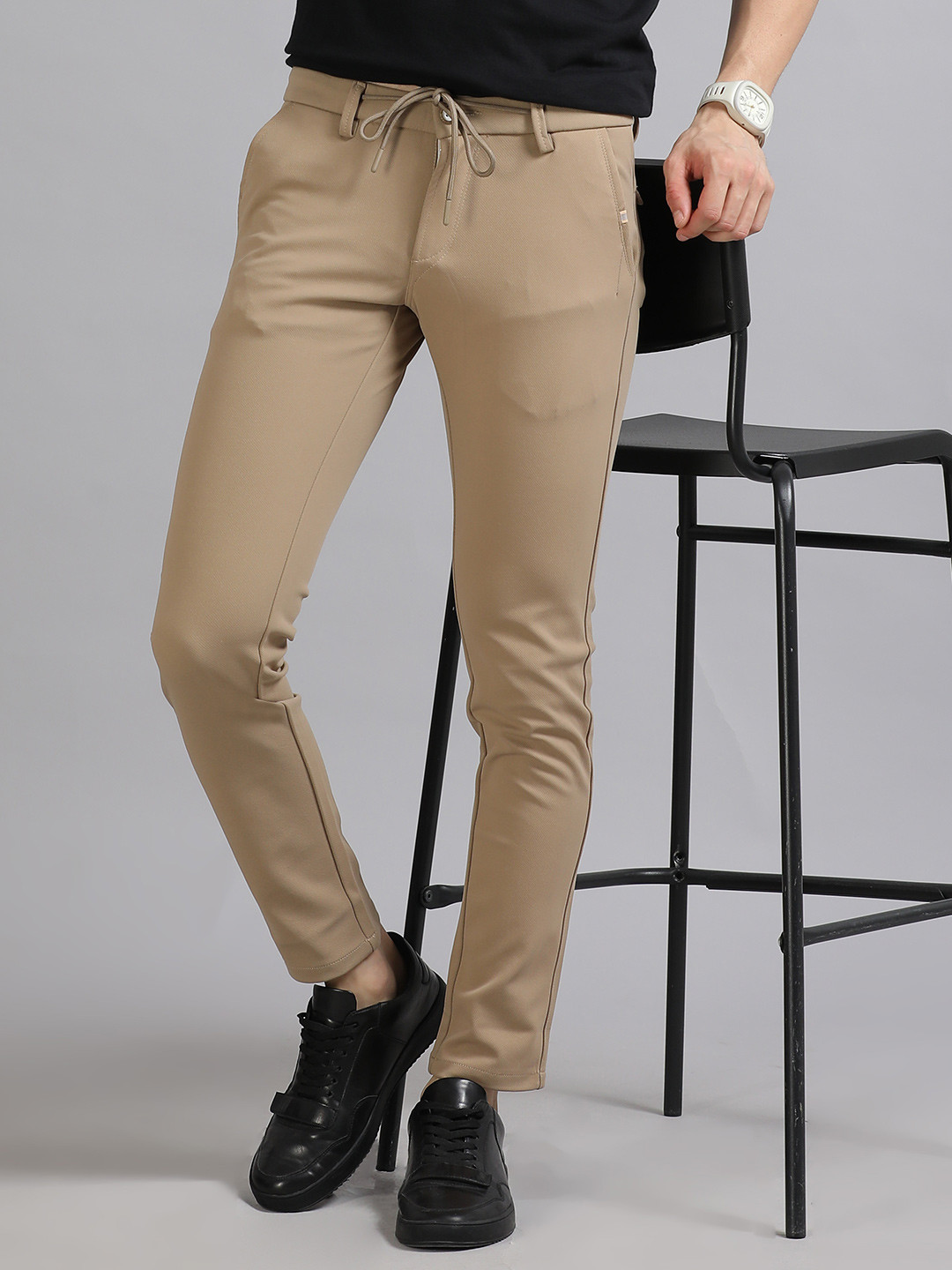 COOL COLORS Men Solid Slim Fit Trousers