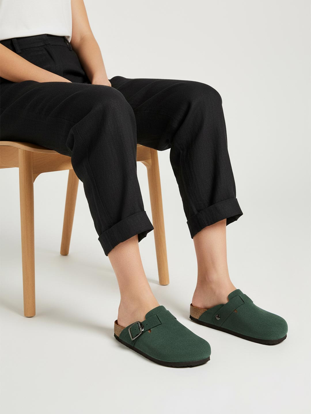 LYDC Women Buckle Detailed Comfortable Suede Mules