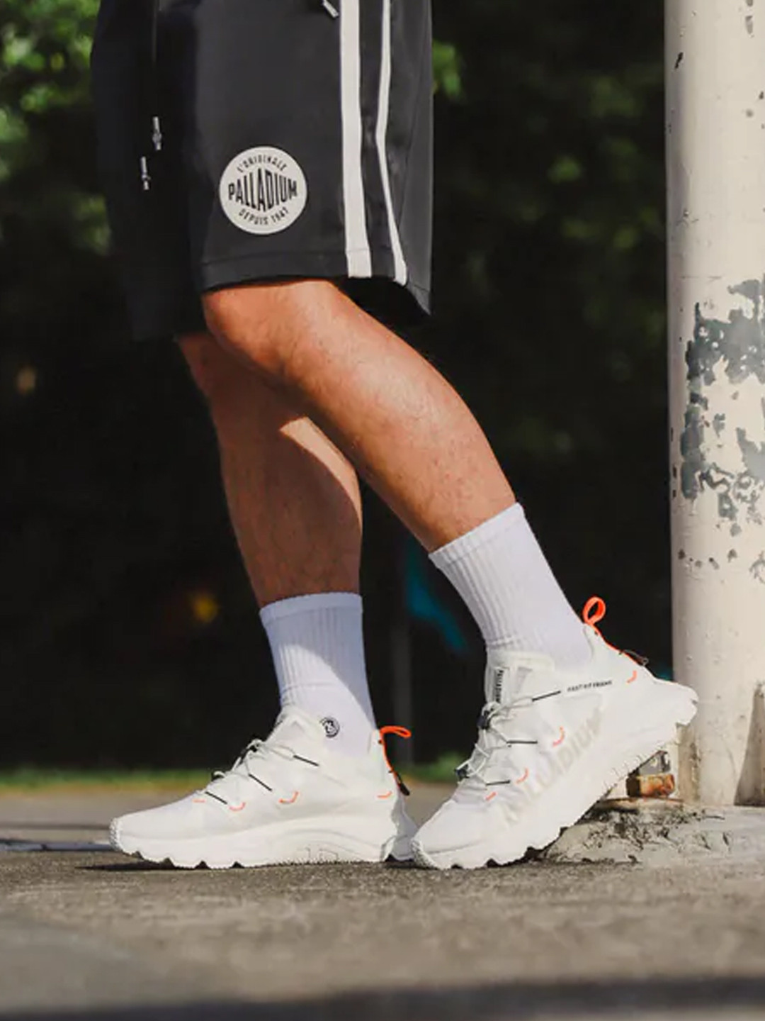 PALLADIUM Men Thunder Light Sneakers