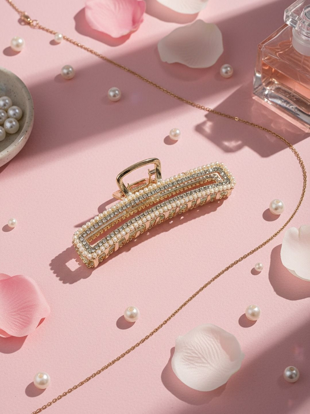 Krelin Pearls & Artificial Stones Studded Claw Clip