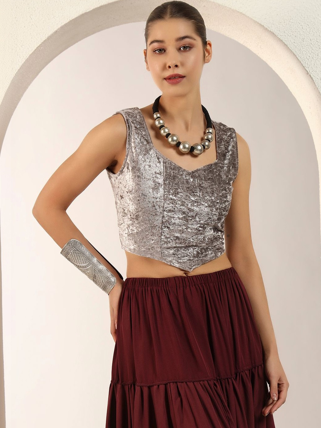 VAARARO Silver-Toned Sweetheart Neck Crop Top