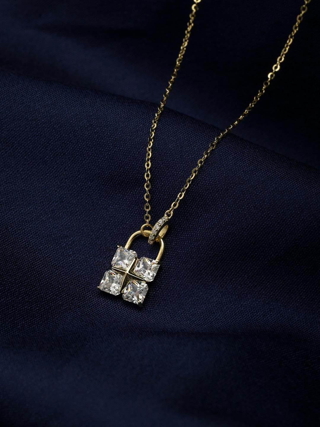 Impression jewellery 925 Sterling Silver Gold-Plated CZ Studded Pendent With Chains