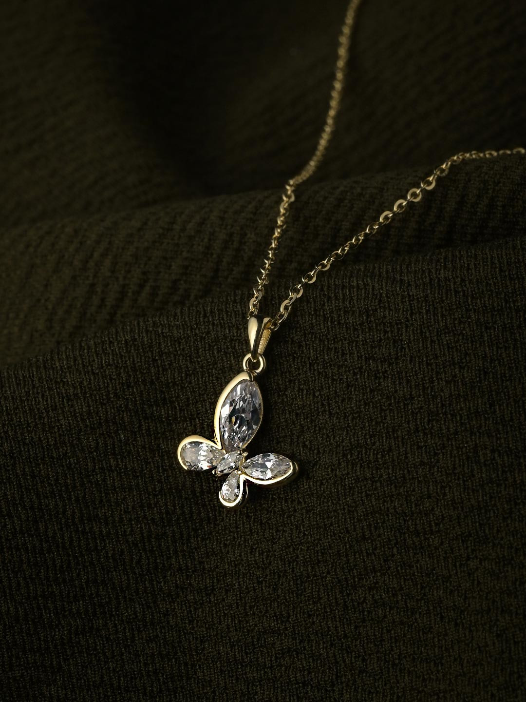 Impression jewellery 925 Sterling Silver Sparkling Wings Butterfly Pendant Necklace