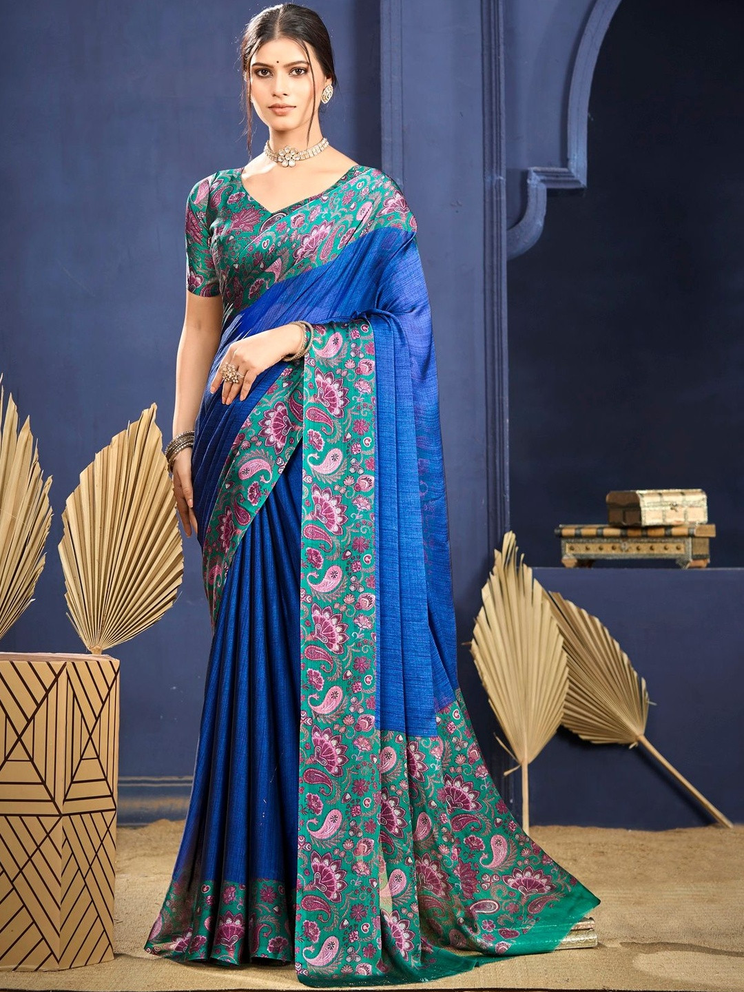 Vipul Paisley Pure Chiffon Saree