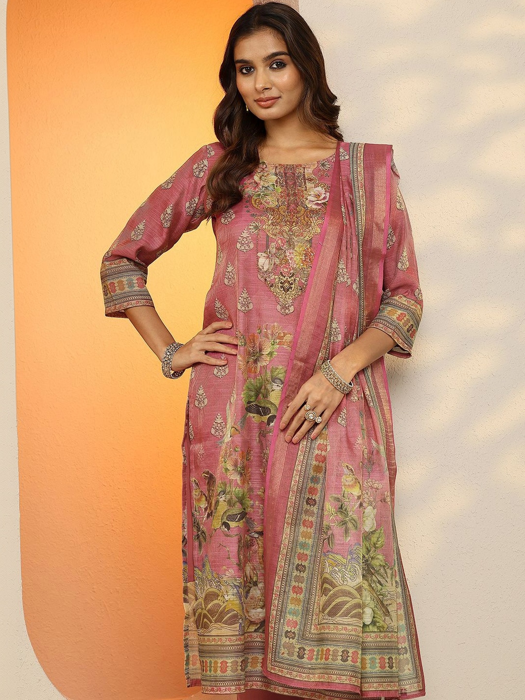 Libas Women Ethnic Motifs Printed Kurta with Trousers & Dupatta