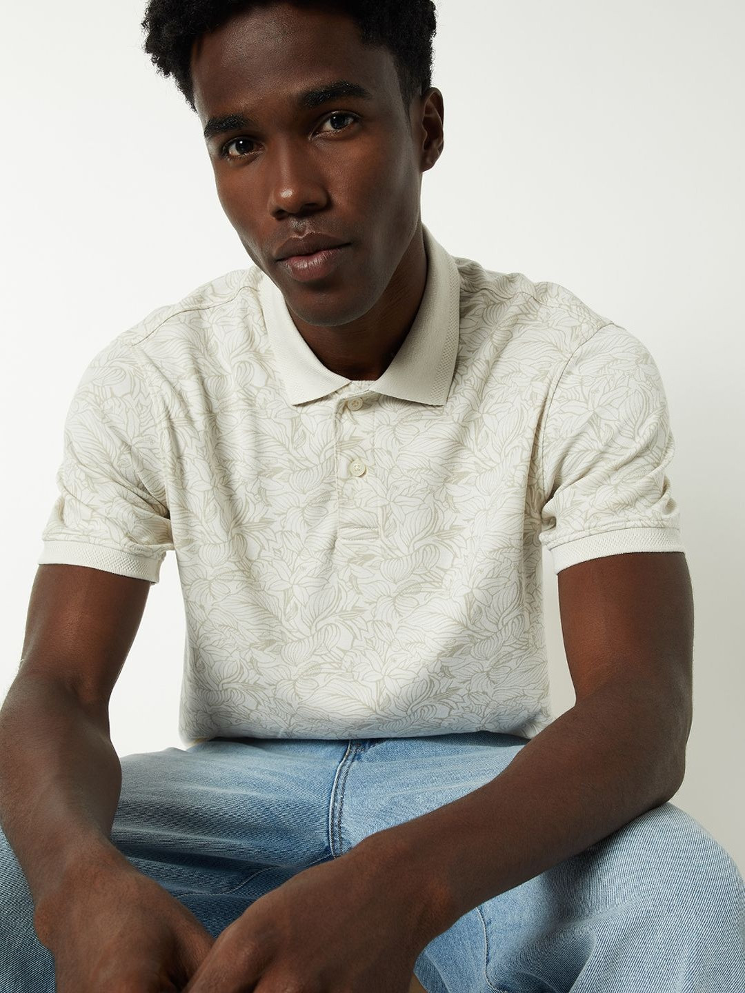 max Men Floral Printed Polo Collar T-shirt
