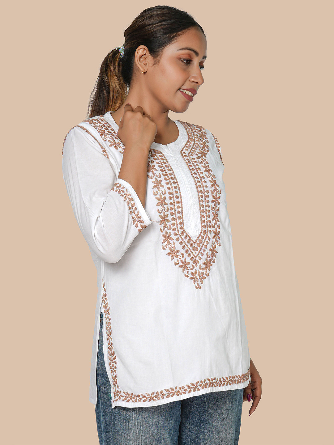 RANGAA NAWAAB Women Embroidered Chikankari White Romance Kurta