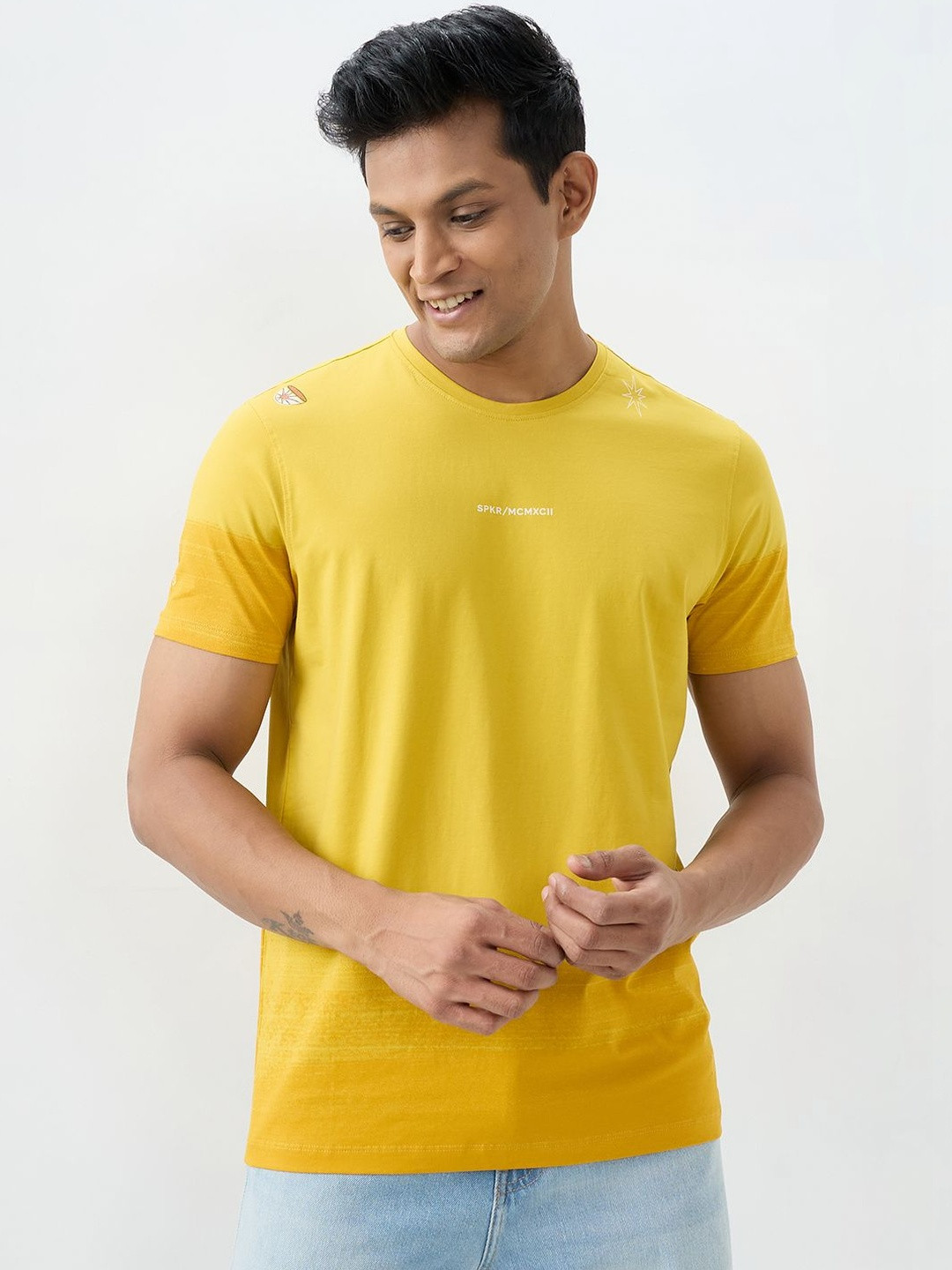 SPYKAR Men Brand Logo Colourblocked Slim Fit T-shirt