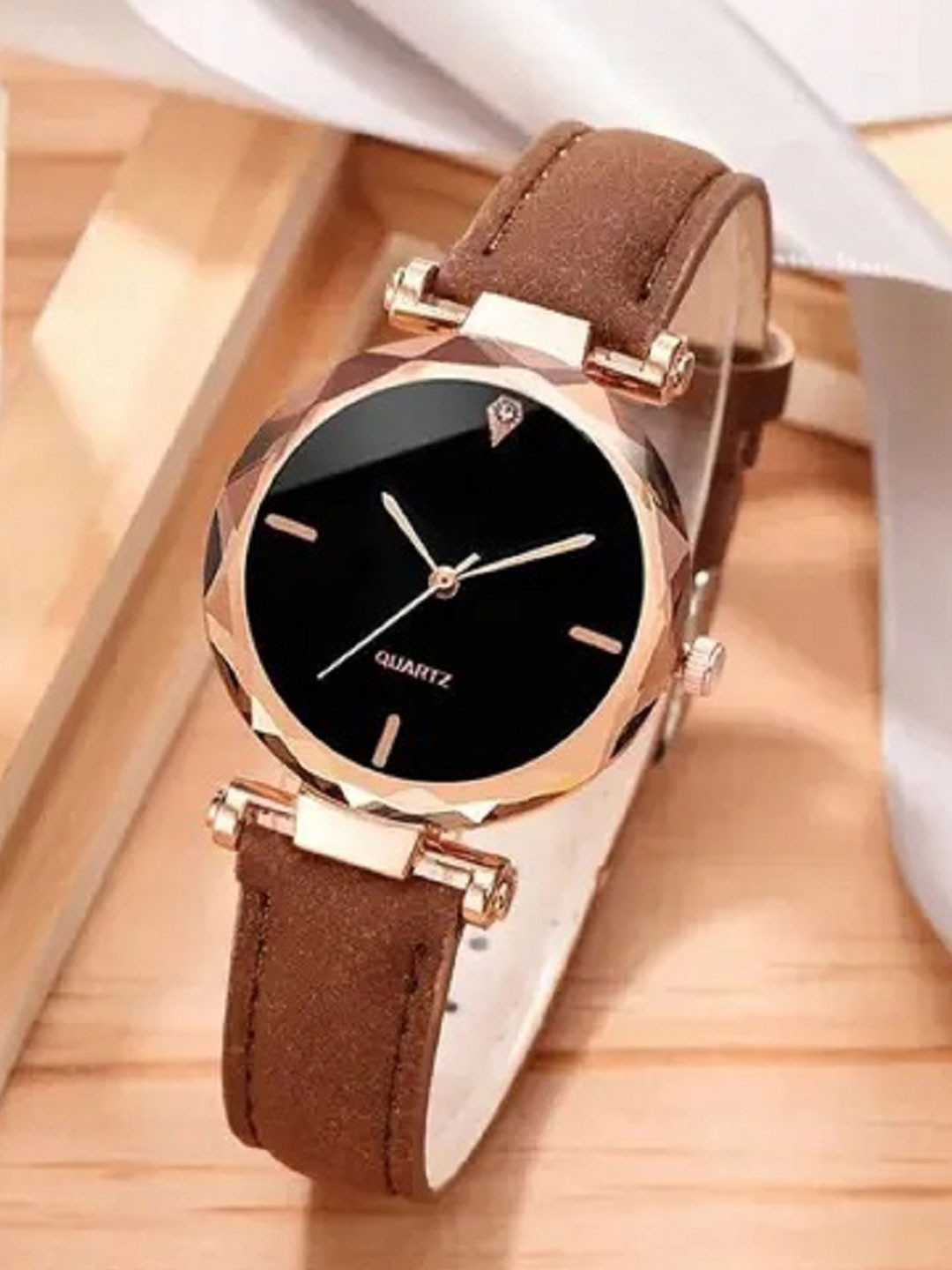 LAKSH Leather Straps Analogue Watch