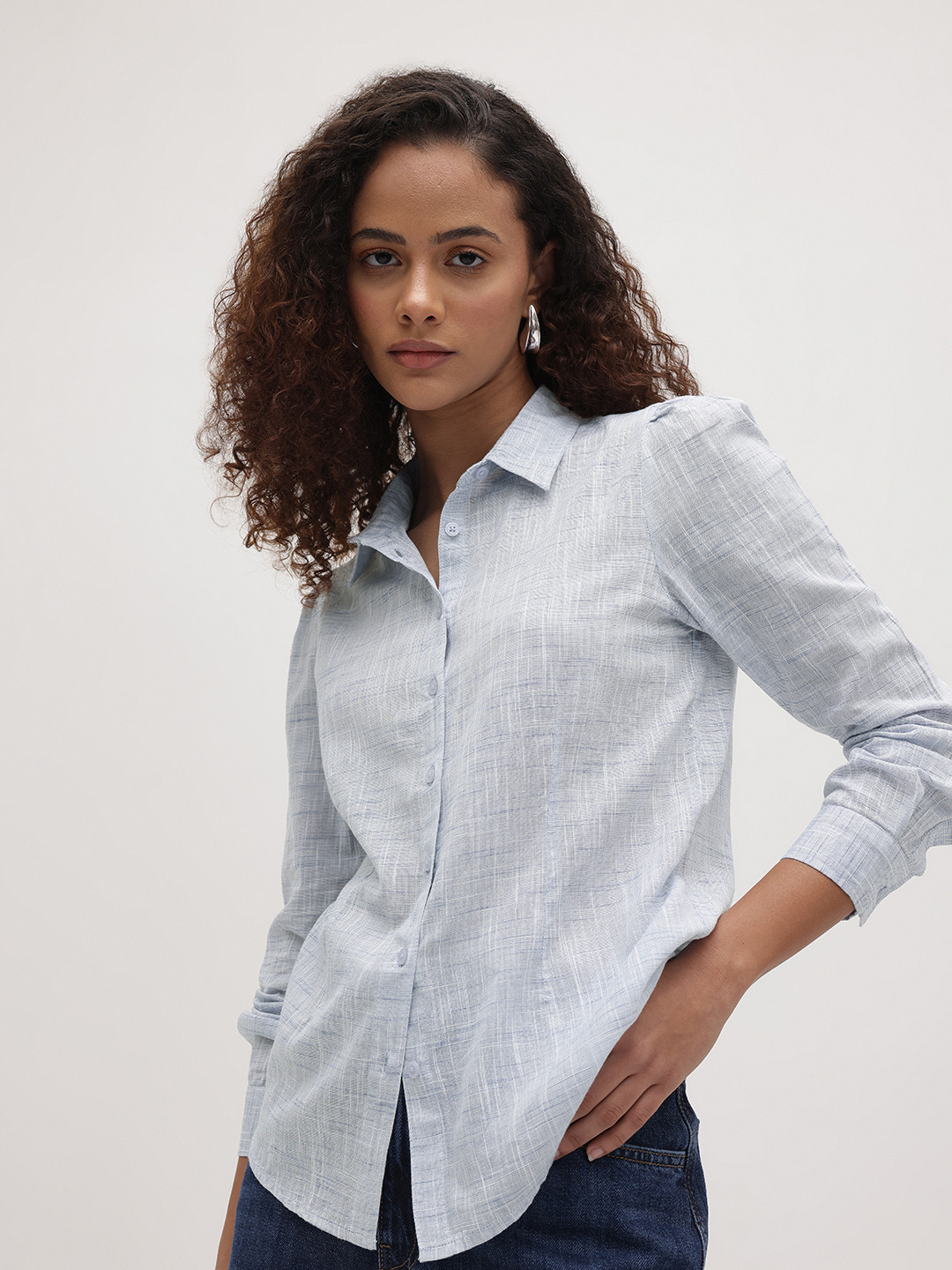 The Roadster Life Co. Spread Collar Slob Effect Pure Cotton Casual Shirt