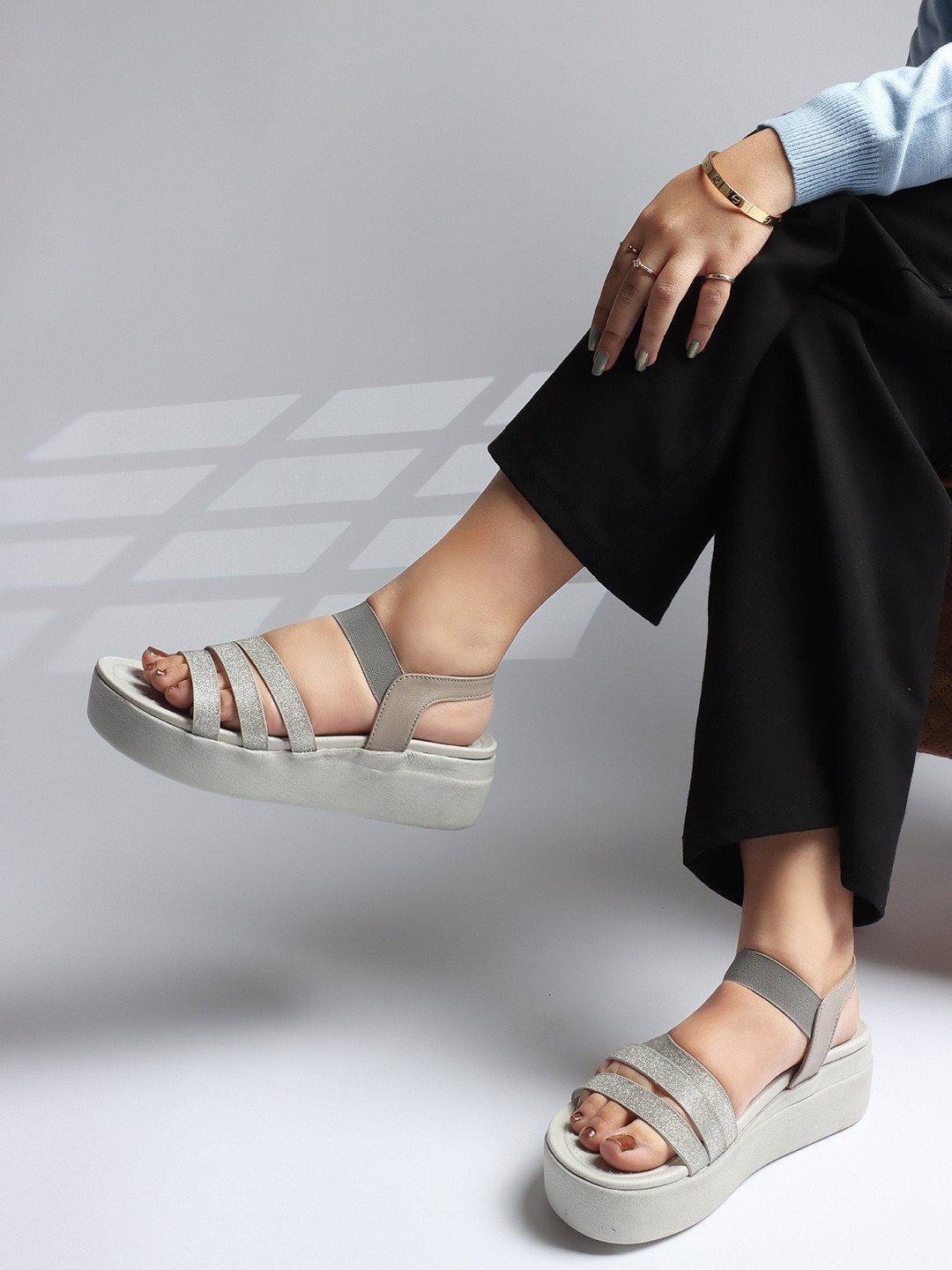 DressBerry Open Toe Comfort Sandals