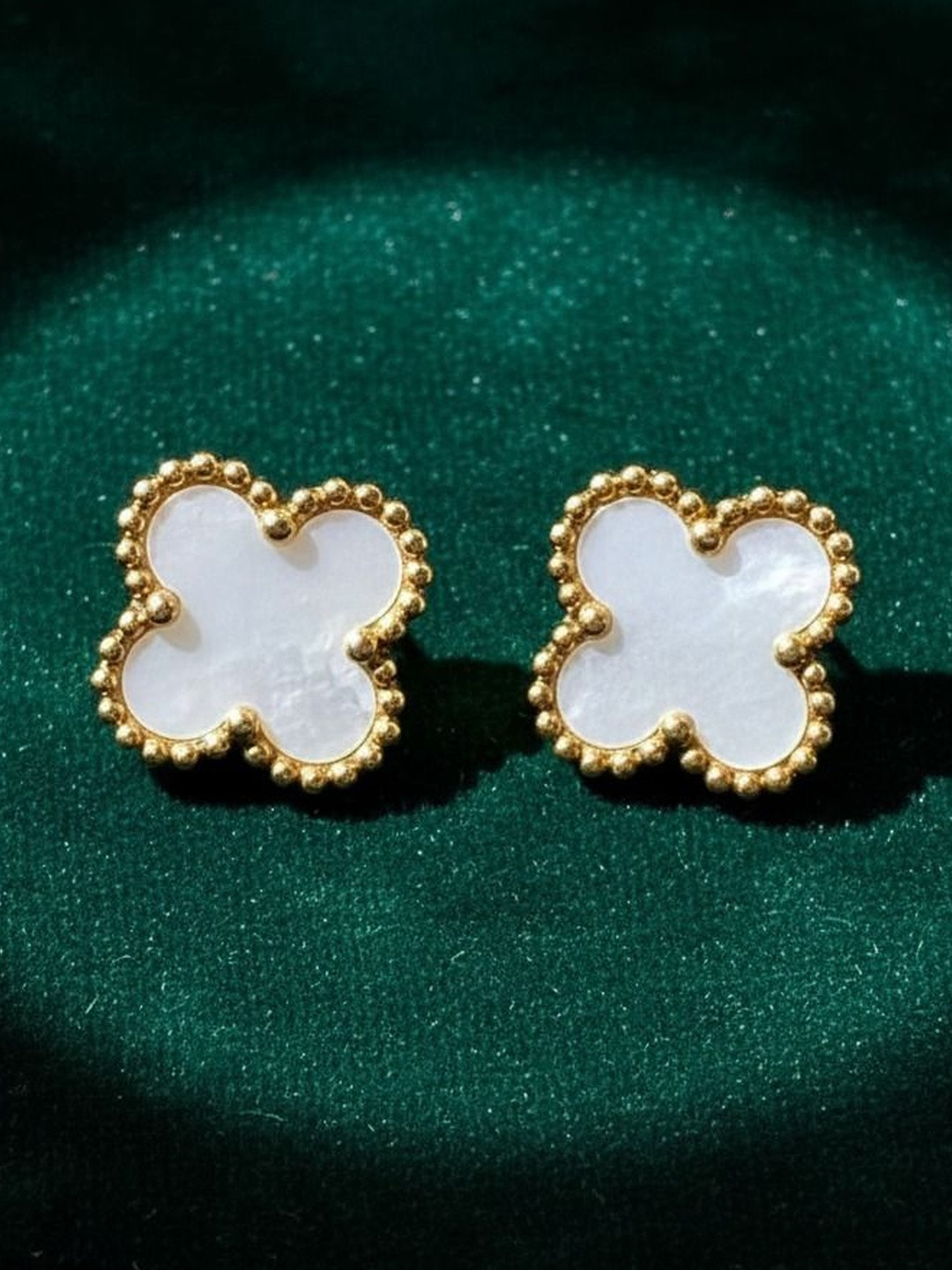 Chic Laddies Floral Studs Earrings