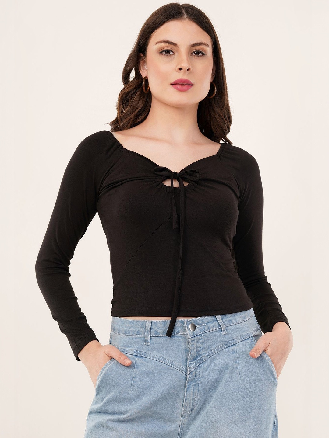 Deshi Girl Sweetheart Neck Crop Top