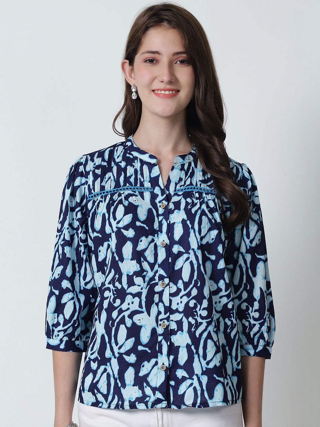 Feel Clath Print Mandarin Collar Cotton Top