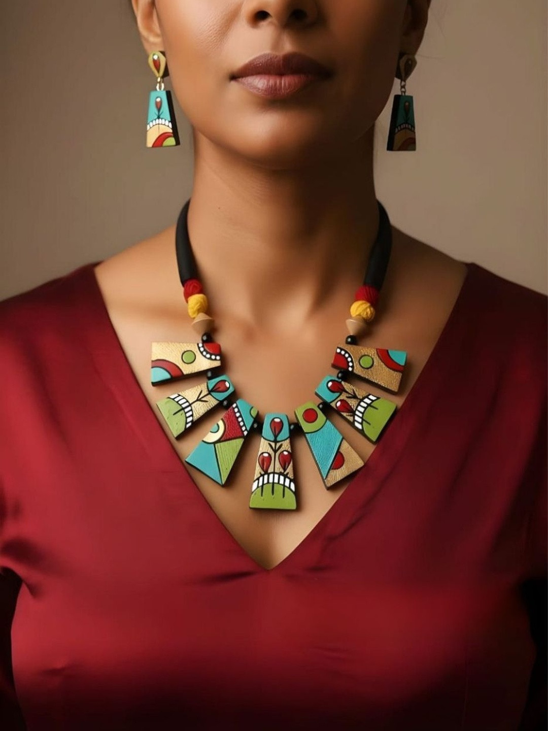 KALAVAATHI Handcrafted Geometric Terracotta Jewellery Set