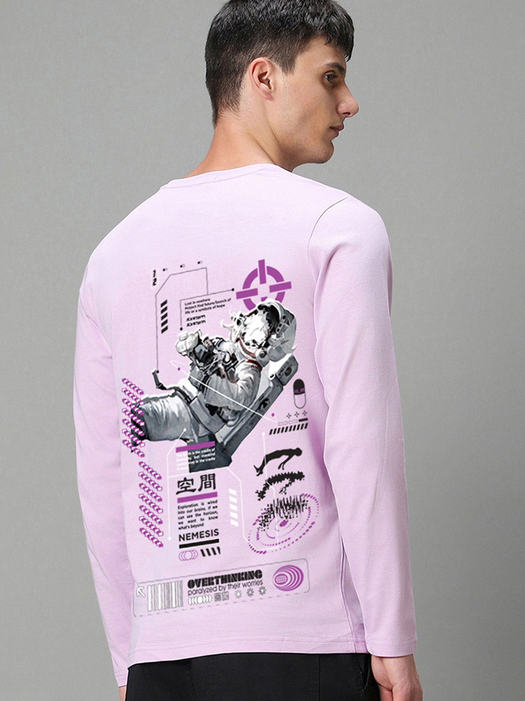 Bewakoof Men Graphic Printed Round Neck Cotton T-shirt
