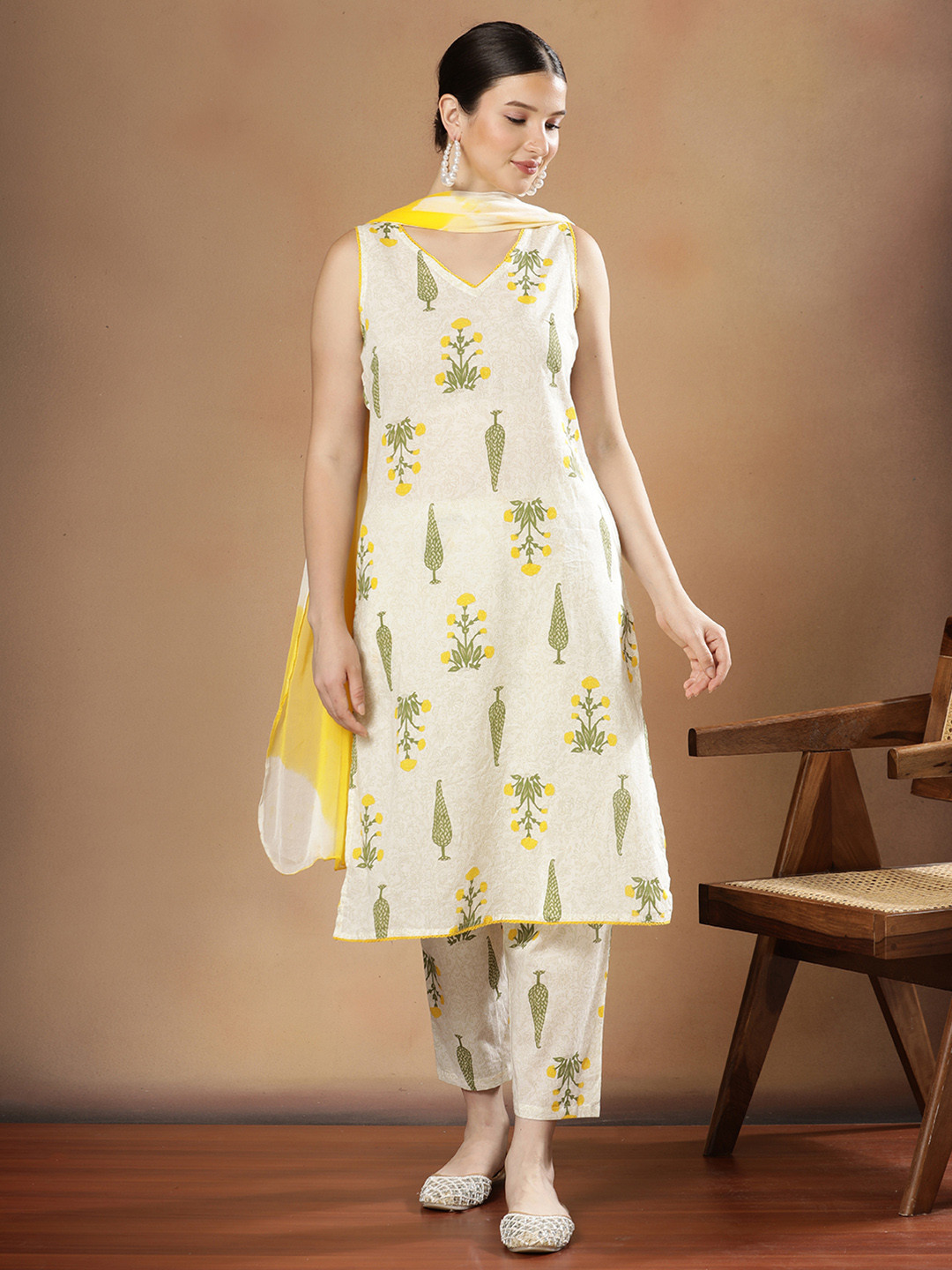 SHAHAD Women Ethnic Motifs Printed Regular Pure Cotton Kurta with Trousers & With Dupatta