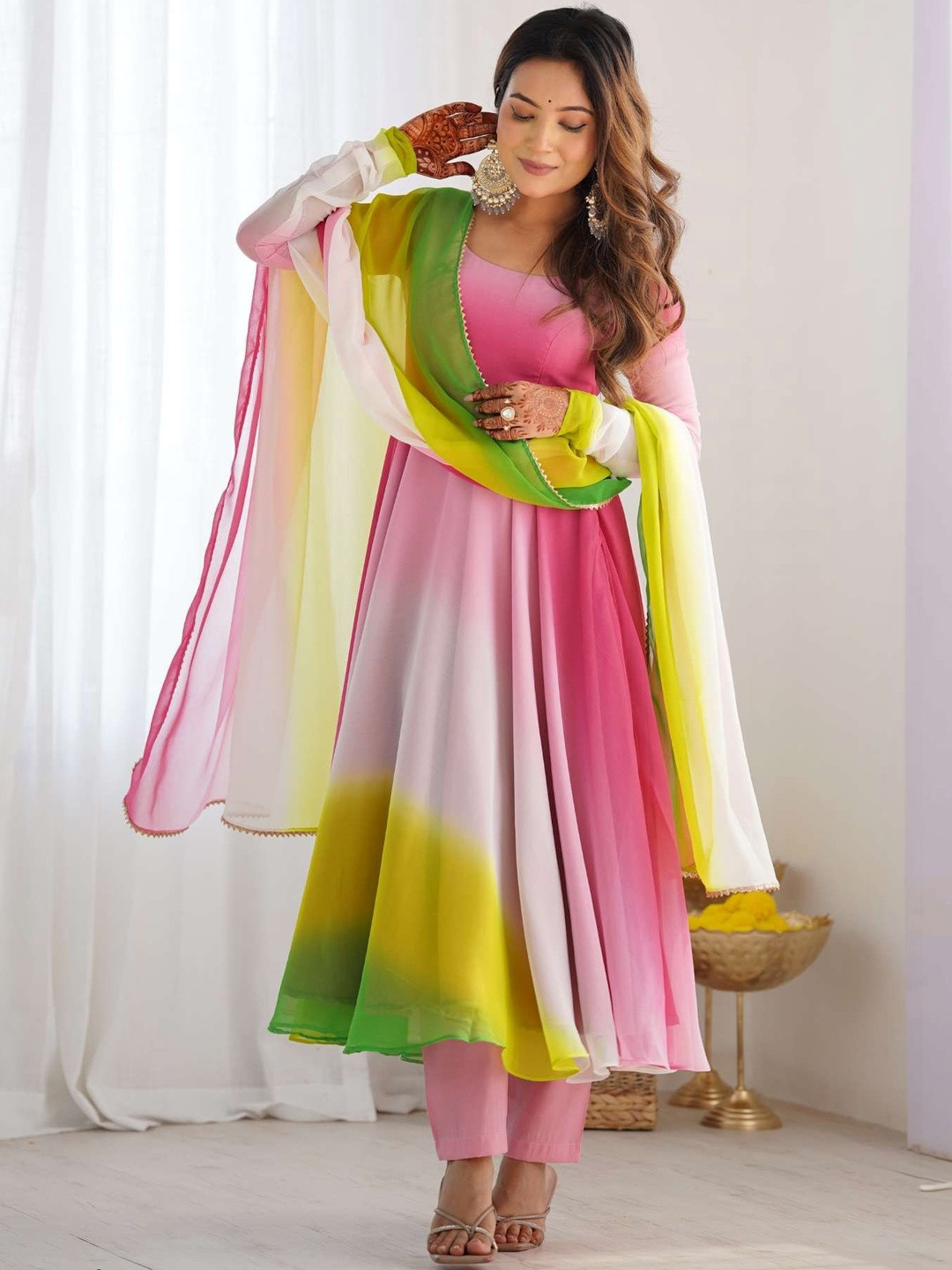 RITIRANG Women Ombre Dyed Regular Kurta with Trousers & With Dupatta