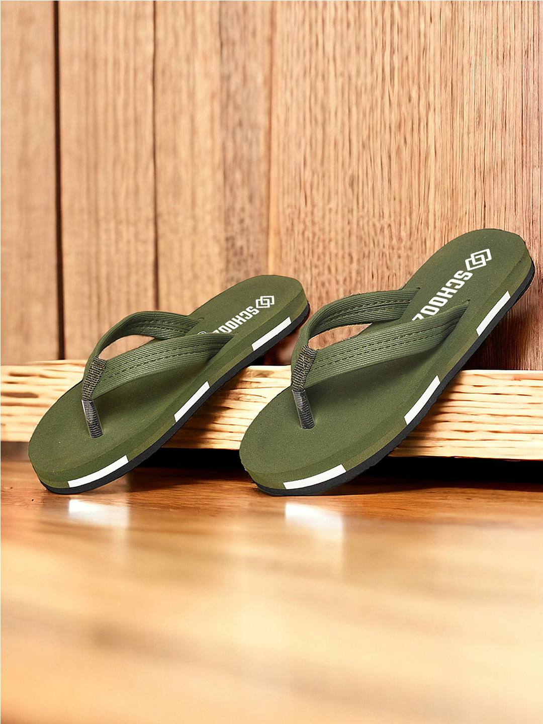 SCHOOZI Women Thong Flip-Flops