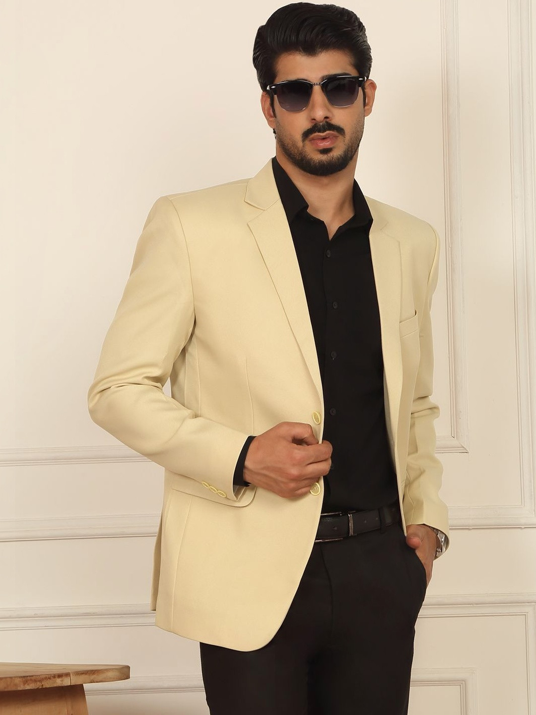 KRAFT INDIA Men Single-Breasted Blazers