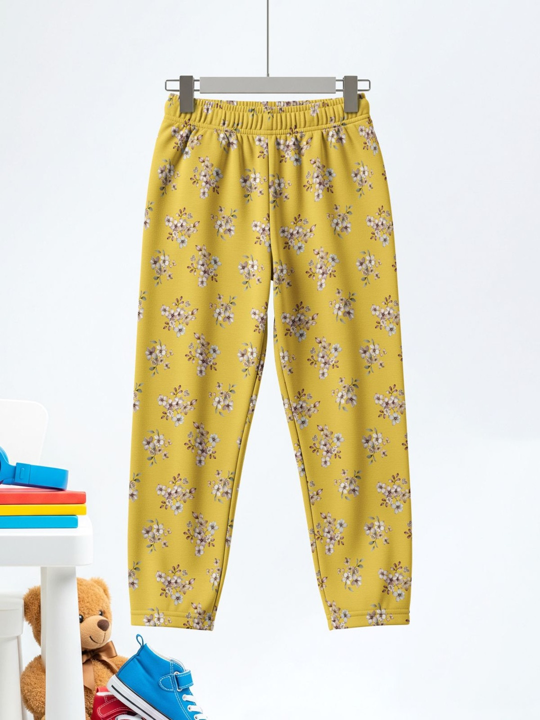 HELLCAT Girls Printed Mid-Rise Lounge Pants