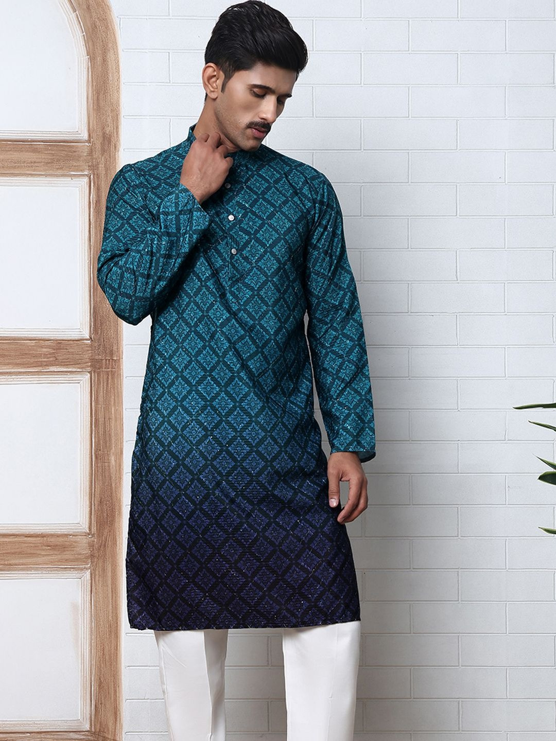 Jompers Men Printed Regular Kurta with Pyjamas