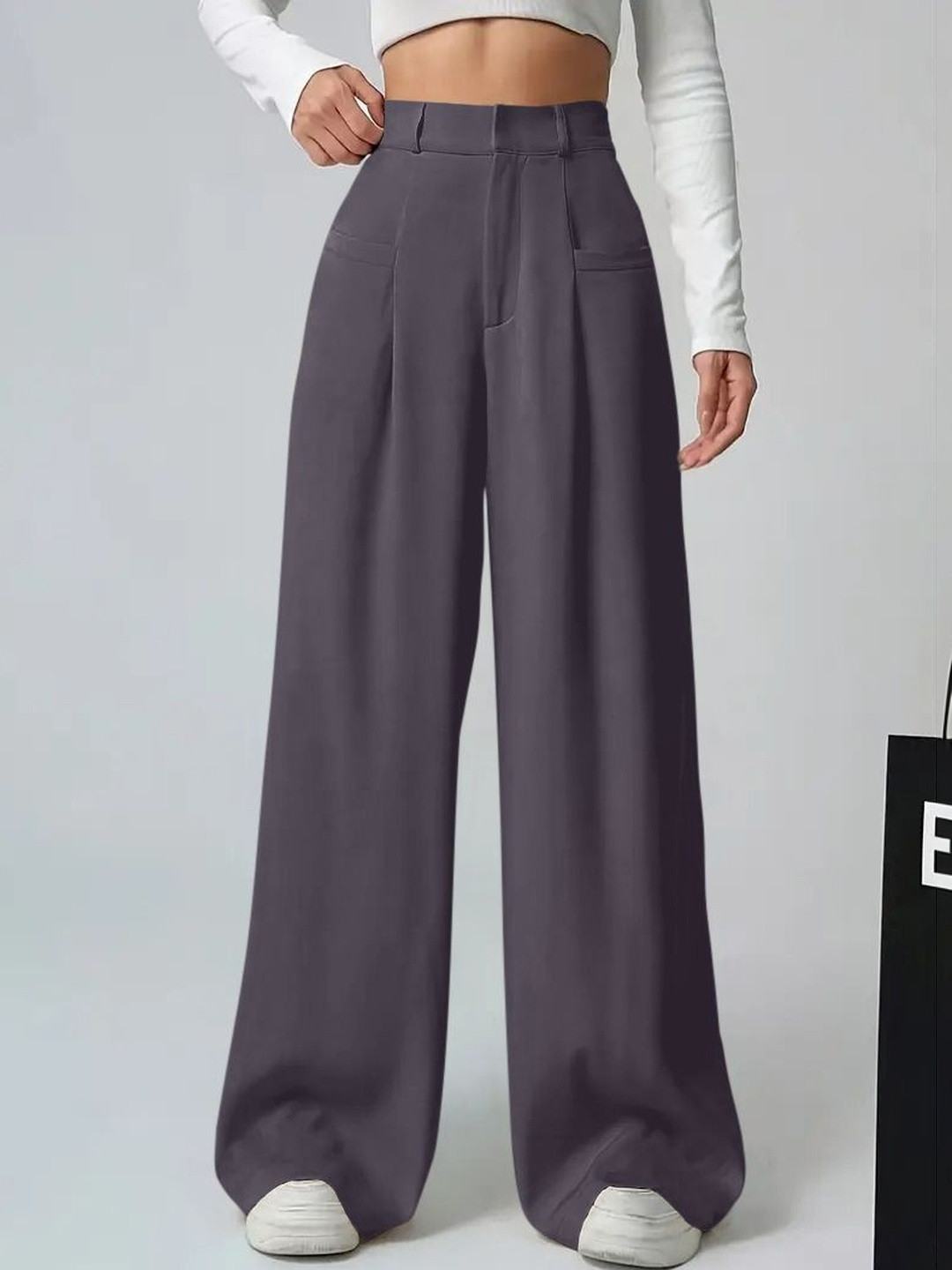 LERIYA FASHION Women High-Rise Easy Wash Pleated Trousers