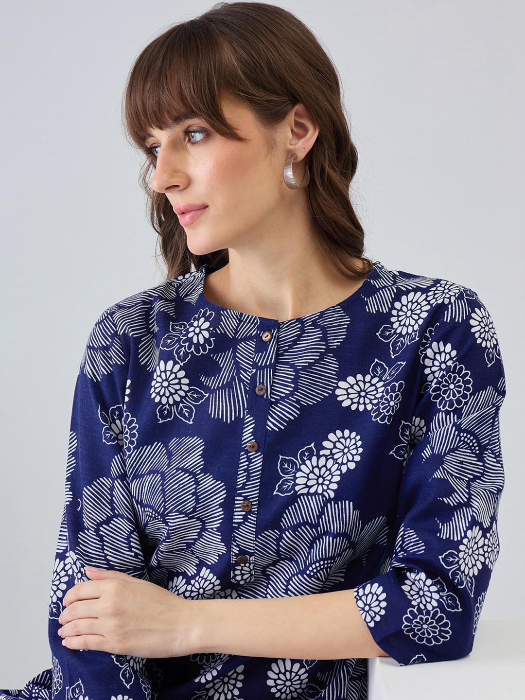 Indo Era Women Floral Printed Floral Kurta