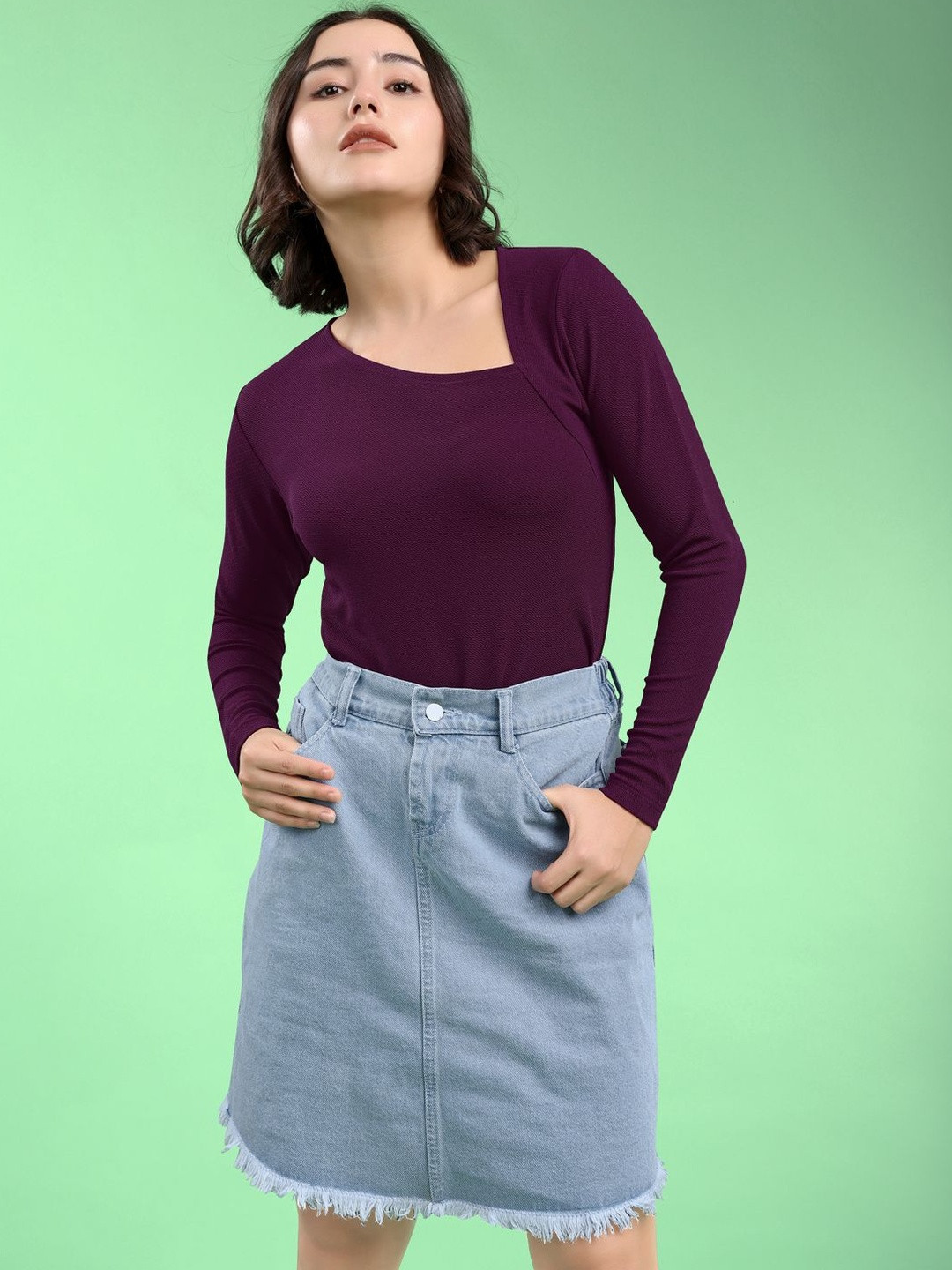 PURVAJA Women Fitted Regular Sleeves V-Neck Solid Top