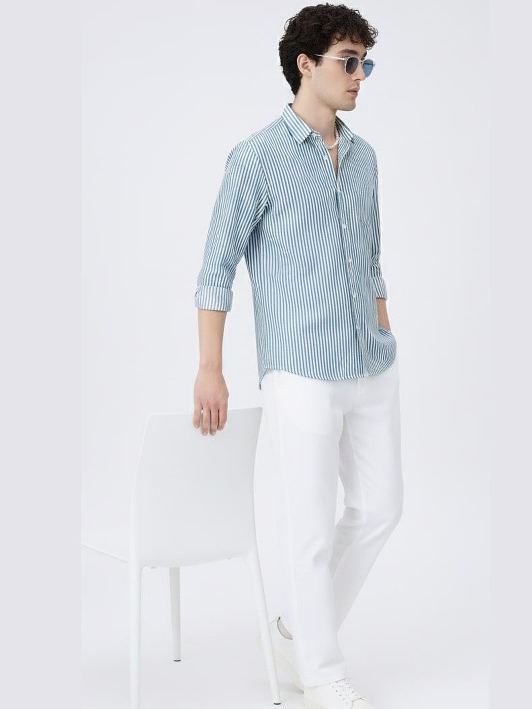 EIGHTEEN UP Men Classic Slim Fit Striped Casual Shirt
