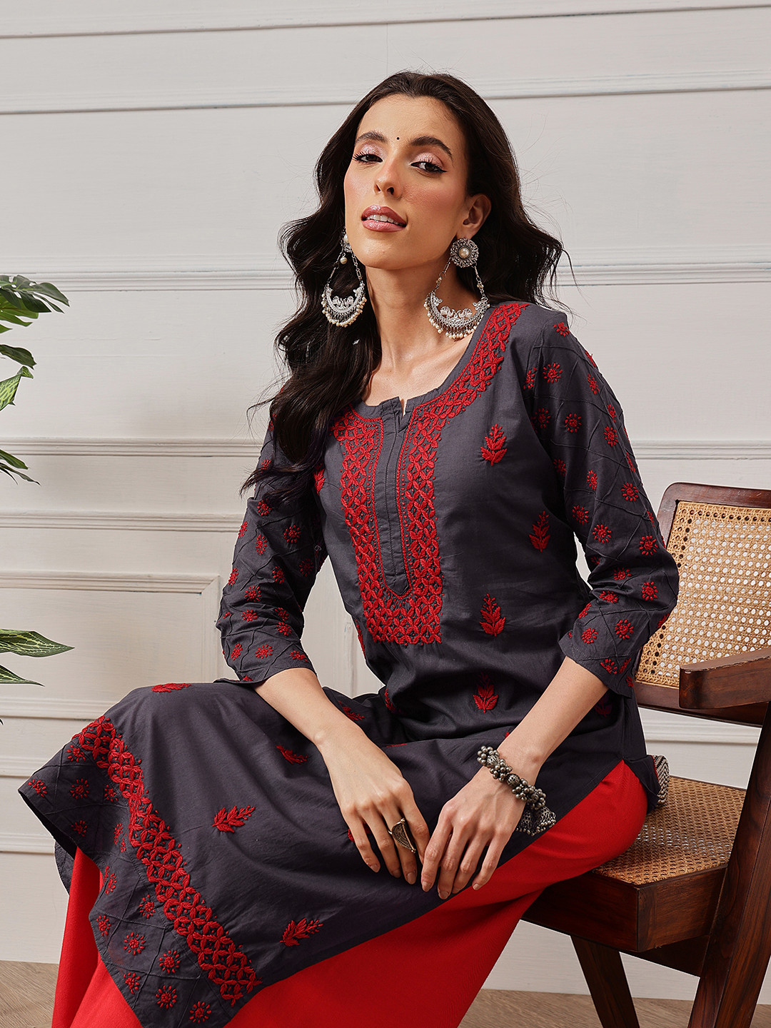 ADA Women Charcoal Grey & Red Chikankari Hand Embroidered Cotton Straight Handloom Kurta