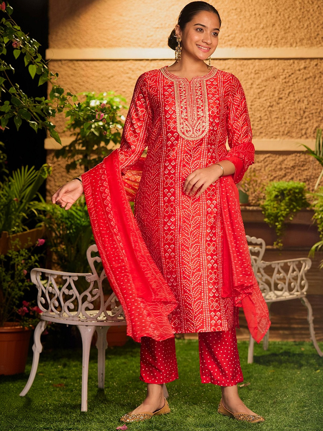 Koskii Women Ethnic Motifs Embroidered Regular Thread Work Raw Silk Kurti With Palazzos